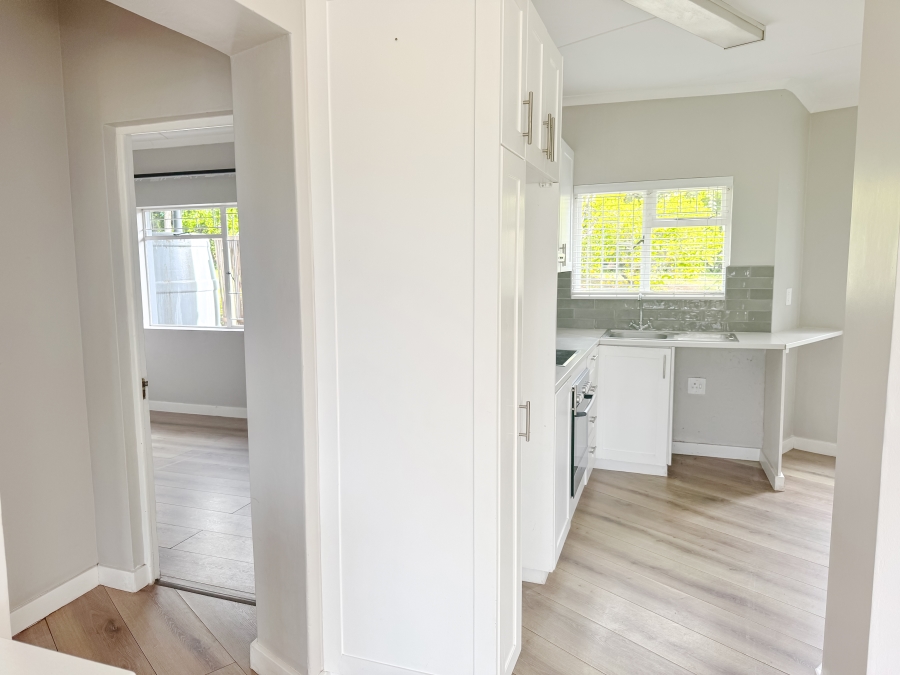 To Let 2 Bedroom Property for Rent in Upper Robberg Western Cape
